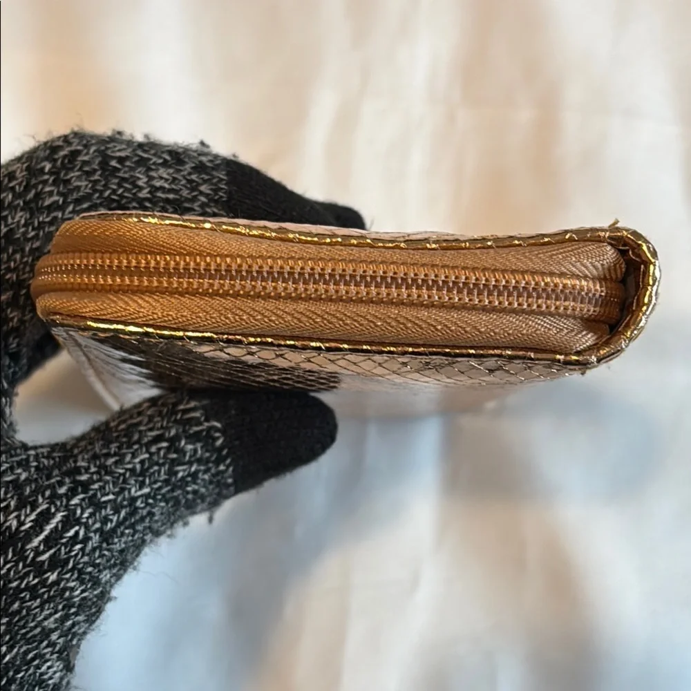 BEYA Wallet EUC - Picture 9 of 11